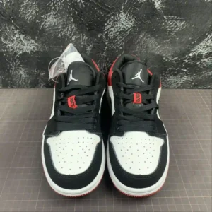 Air Jordan 1 Low Black Toe