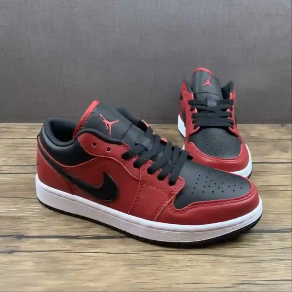 Air Jordan 1 Low Gym Red Black