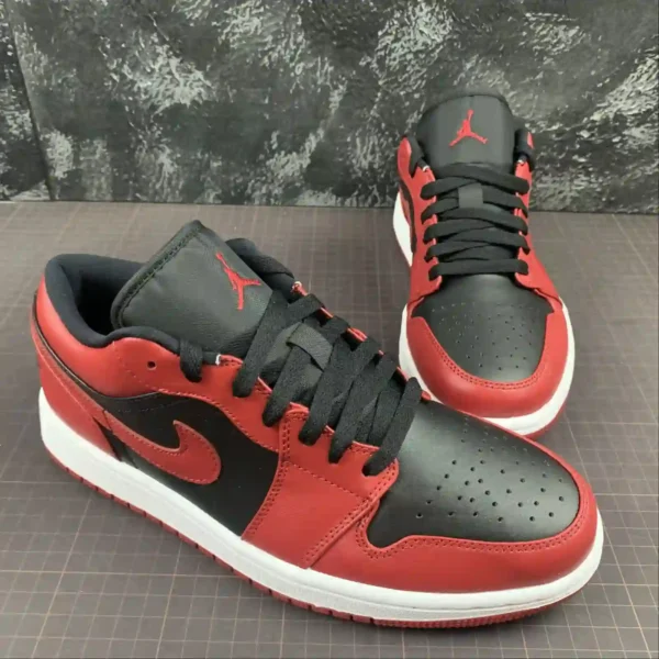 Air Jordan 1 Low Reverse Bred