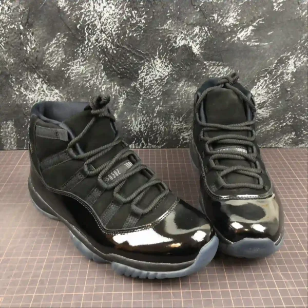 Air Jordan 11 Cap and Gown