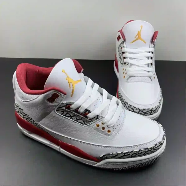 Air Jordan 3 Cardinal