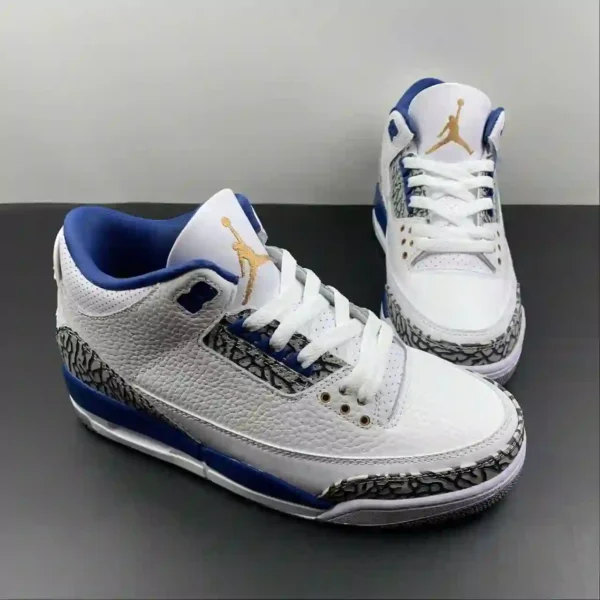 Air Jordan 3 Racer Blue