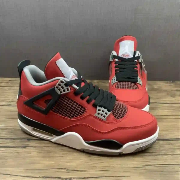 Air Jordan 4 Toro Bravo