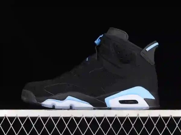 Air Jordan 6 UNC