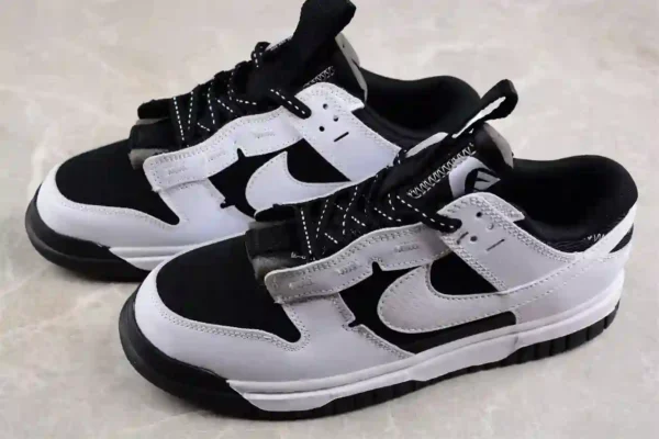 Dunk Low Jumbo Panda