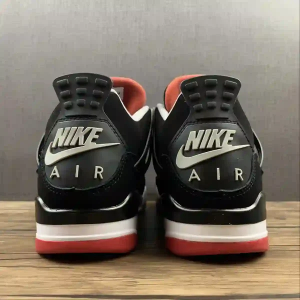 Air Jordan 4 Bred