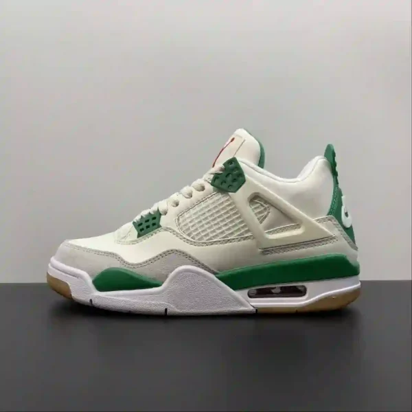 Air Jordan 4 Pine Green