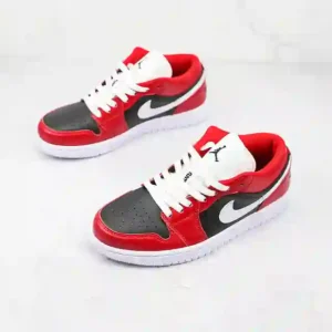 Air Jordan 1 Low Chicago Flip