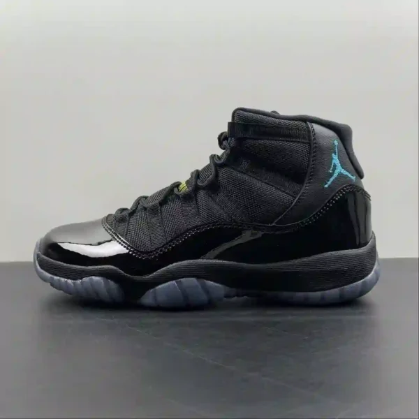 Air Jordan 11 Gamma Blue