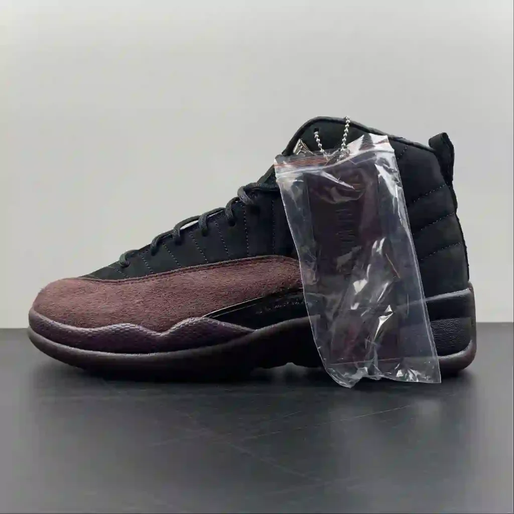 Air Jordan 12 A Ma Maniere Black