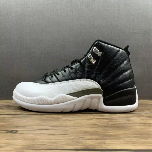 Air Jordan 12 Playoffs