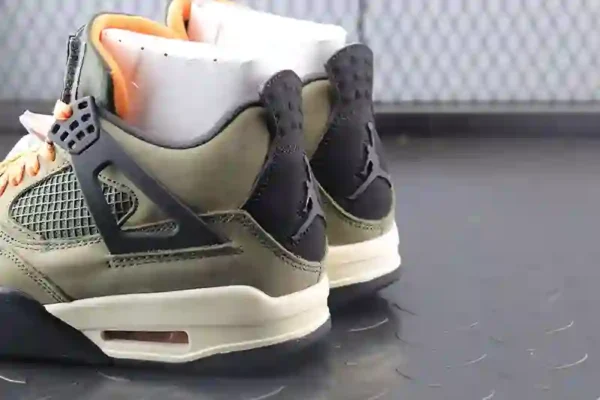 Air Jordan 4 Undefeated