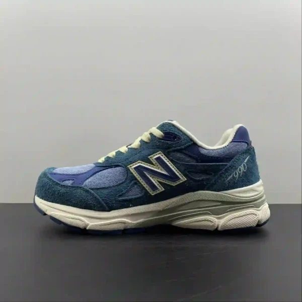 NB990V3 Levi's Blue