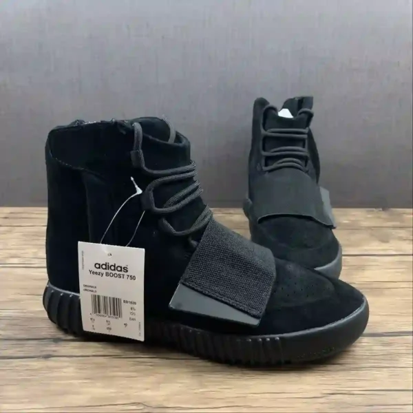 Yeezy 750 Triple Black