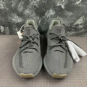 Yeezy V2 350 Cinder