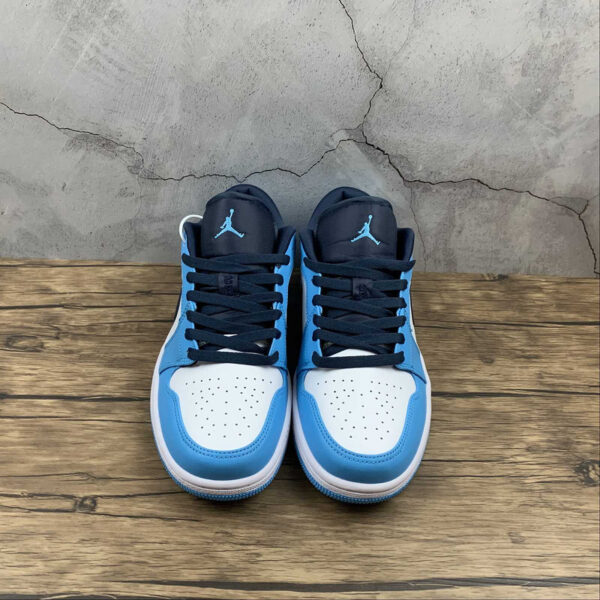 Air Jordan 1 Low UNC