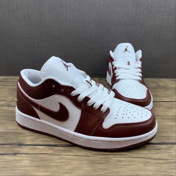 Air Jordan 1 Low Team Red